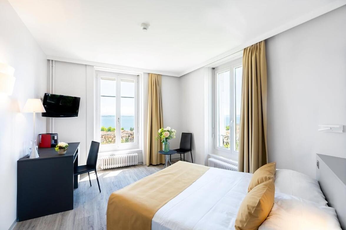 Hotel Alpes & Lac Нюшател Екстериор снимка